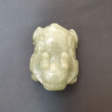 天然緬甸玉A貨-O0244-細糯龍龜小擺件/墜子長49.4mm寬38.1mm厚23.7mm💰特價2200元