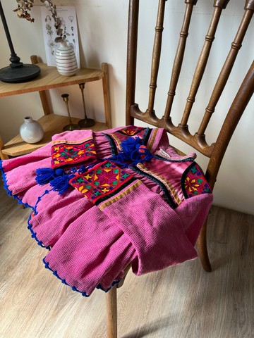 暹羅民族風手工棉織刺繡流蘇短版外套 – 粉暈花綴