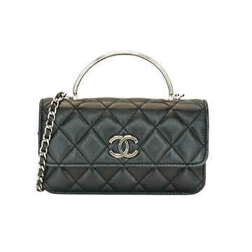 Chanel 琺瑯釦雙C羊皮手把斜背包(AP3707-黑)