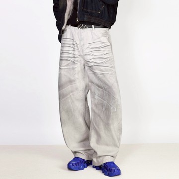 白色Dirty fit 爪痕破壞水洗牛仔褲