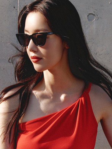 Square Cat-Eye Sophisticated Eyewear (C1)