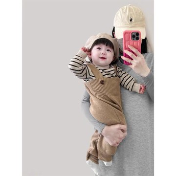 寶寶衣服春秋套裝洋氣背帶褲嬰兒百搭條紋針織衫春秋裝長褲兩件套