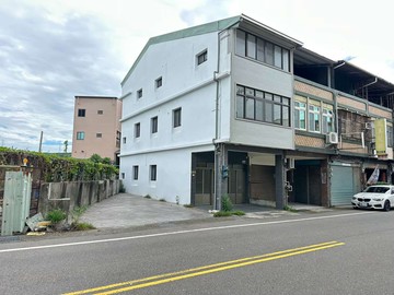清水臨路透天可停三車｜邊間全新水電管線｜台中市清水區高美路