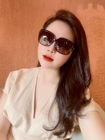 現貨在台~Salvatore Ferragamo 黑色大框-太陽眼鏡