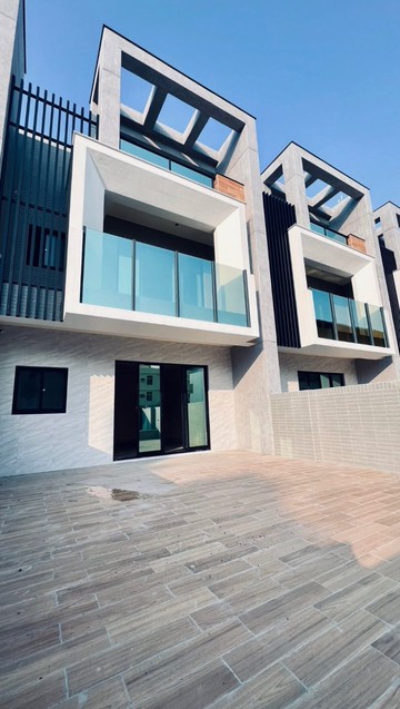 千禧公園電梯別墅｜屏東縣屏東市高豐街