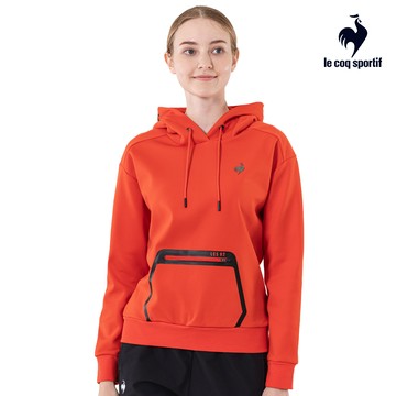 【LE COQ SPORTIF 法國公雞】男女款橘紅色休閒潮流連帽T恤LWU23332