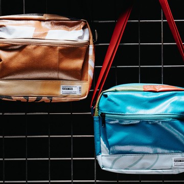 歌劇院10週年- plain-me聯名回收帆布側背包