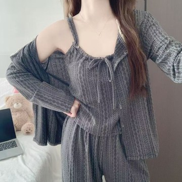 【睡衣三件套】吊带開衫長褲 家居服三件套 自帶胸墊 甜美睡衣套裝 純欲風 性感睡衣套裝 可外穿 寬鬆大碼甜美睡衣