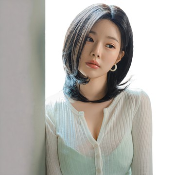 Gabalnara 女士蕾絲頭皮長瀏海中長赫希層次剪裁全頂假髮 自然黑  1個