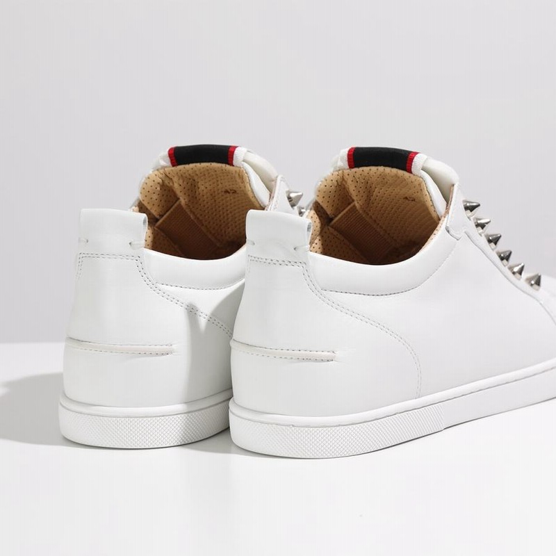 Christian Louboutin クリスチャンルブタン スニーカー F.A.V