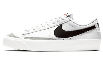 BLAZER LOW 77 GS WHITE BLACK