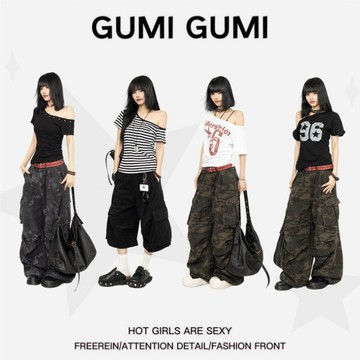【gumigumi】美式復古風露肩上衣女 性感 斜肩上衣 辣妹 挖肩短袖 短袖t恤 夏季短袖 黑色上衣 顯瘦上衣 百搭