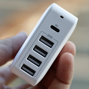 老美ravpower 5口60w/75w 桌面多口充電器 支持pd45w 2.4a多協議 iphone 15 14 1