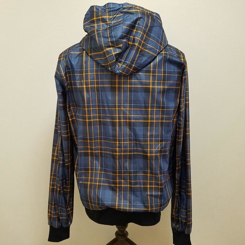 NIKE ナイキ ジャンパー、ブルゾン ジャケット、上着 Jacket ATH