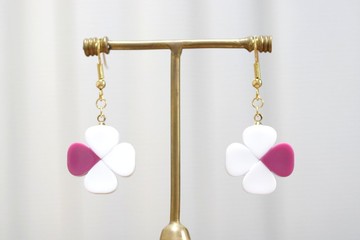 樹脂藝術 幸運草耳環・悄聲細語