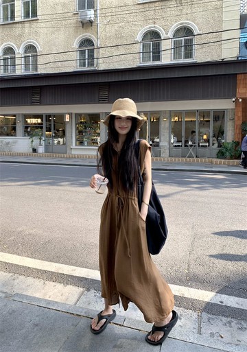 【missy shop】跨越幽谷排釦開襟腰抽繩洋裝-84383