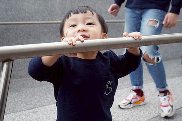 長頸鵝刺繡親子上衣 小孩款