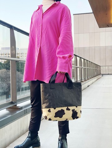 【東京直送】特殊材質環保托特包 black & cow pattern fur/ petit M
