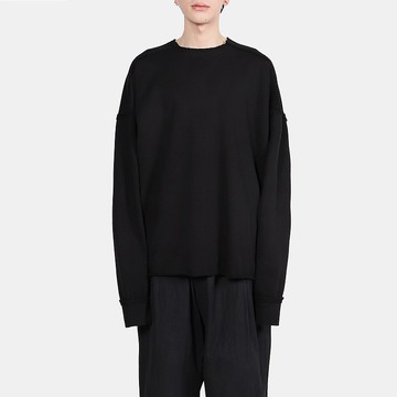 落肩不收邊大學T