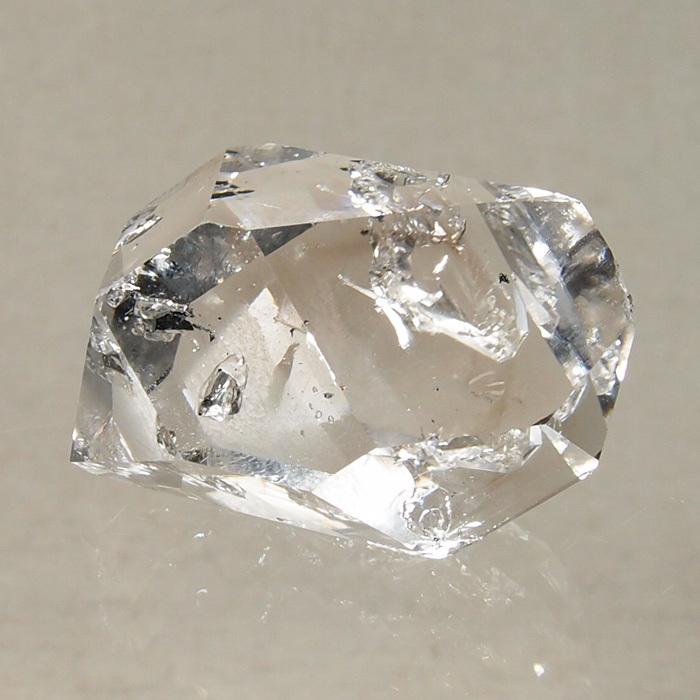 ハーキマーダイヤモンド（水晶）118.7ct　HK102