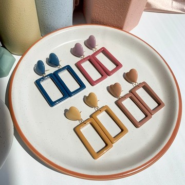 復古愛心樹脂莫蘭迪別致網紅夸張設計獨特款耳釘耳夾耳飾女1入