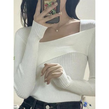2025新款秋冬白色針織衫毛衣方領露肩女內搭打底衫設計感小眾上衣