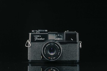 YASHICA FLASHER #4427 #135底片相機
