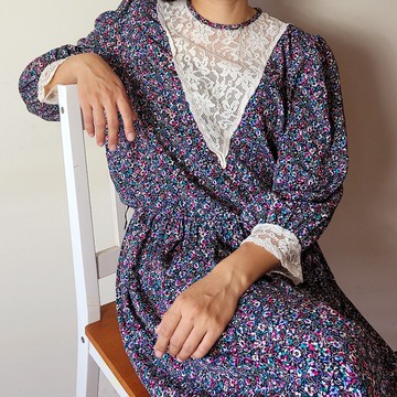 BajuTua /古著/ 美國製 蕾絲領黑底炫彩碎花洋裝