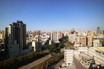 勝美術-雲門登峰-視野美-捷運-獨立平面車位｜台中市西區大忠南街