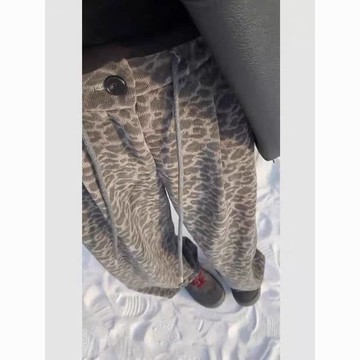 臺灣出貨 灰色豹紋休閒褲女士秋冬新款大碼小個子寬鬆衛褲加絨直筒闊腿褲 長褲女 加絨長褲 豹紋褲子女