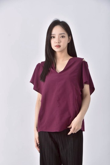 (M) ag韓牌露肩V領紫色短袖上衣