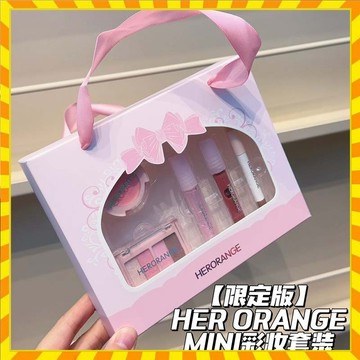 小紅書爆款 送禮彩妝禮盒 超值六件套輕鬆打造韓系 啞光腮紅眼影盤 唇釉眼線筆化妝品套盒 化妝品禮物 情人節禮物 交換禮物