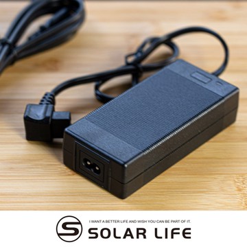 Pro Kamping領航家 行動冰箱變壓器 商檢認證R51068 (適用多款冰箱 領航家 艾比酷 艾凱 北極冰).12V充電器 電源穩壓器 電源變壓器 12V6A適配器 電源供應器