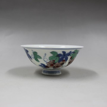 明成化青花斗彩葡萄紋茶碗 全手工精品茶具擺件 仿古瓷器收藏古玩1入