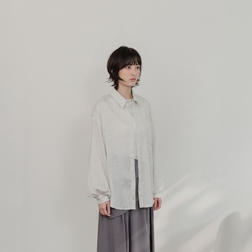 QUEENSHOP_F 女裝 長袖 混紗織紋單口袋寬版長袖襯衫 現+預 【01025864】