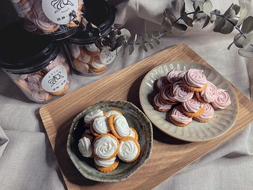 自然菓萃蛋白霜餅乾 / 瑪琳。瑪琳