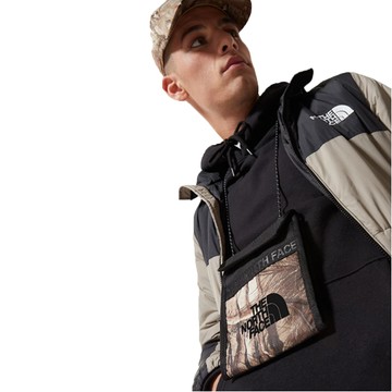 The North Face BOZER NECK POUCH 超輕量+耐磨 休閒頸掛式單肩包.證件袋.隨身袋/可調節肩背帶/52RZ-0AR 迷彩 N