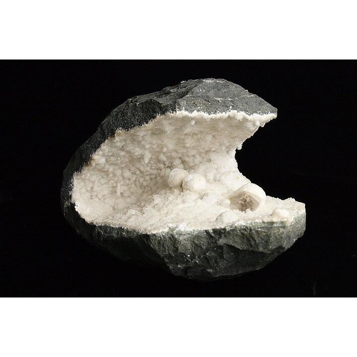 オケナイト原石（オーケン石）インド産　5.7kg