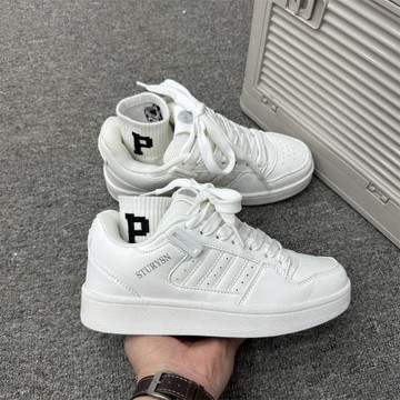 2025新款學生休閑運動小白鞋女韓版小眾百搭復古街拍低幫復古板鞋