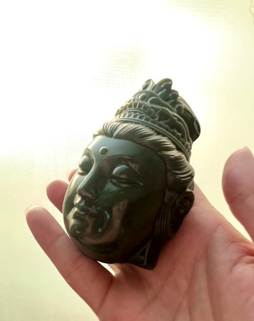 善-和闐玉且末藍糖慈祥觀音佛頭擺件/祥和/平安/禮物/送無痕黏土