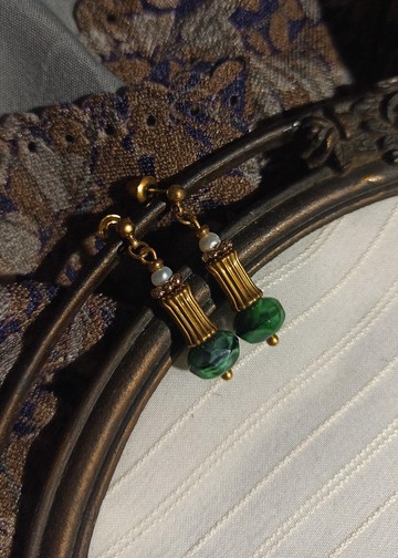 古典羅馬柱短耳環 / 孔雀石綠