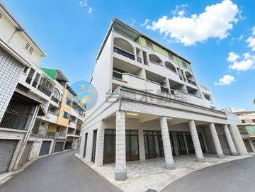【仁武商圈｜邊間正三樓超值透天】｜高雄市仁武區鳳仁路
