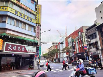 近雙子星商四旅館辦公樓｜台北市中正區博愛路