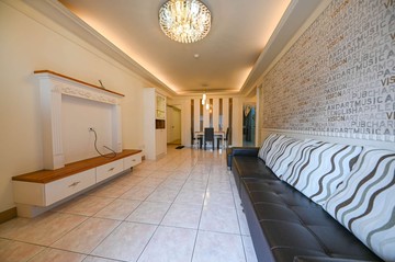 三鐵共構高樓層靓麗三房 雙車位(平車、平移)｜高雄市左營區文天路