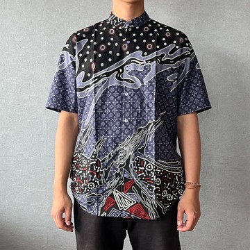 印尼蠟染大尺碼短袖襯衫 ARJUNA - 黑紫雲 - ARJ008