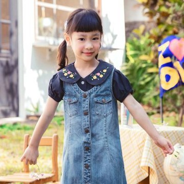 OB嚴選-純棉繡花公主領澎袖上衣《QA1224》