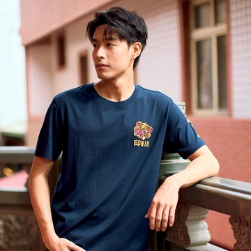 EDWIN｜白沙屯｜男裝｜白沙屯繡花虎爺短袖T恤