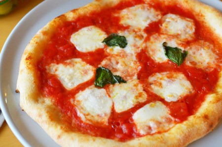 本格石窯ピッツァ食べ比べ２枚セット[ マルゲリータ きのことベーコンの塩ピッツァ ピザ 冷凍