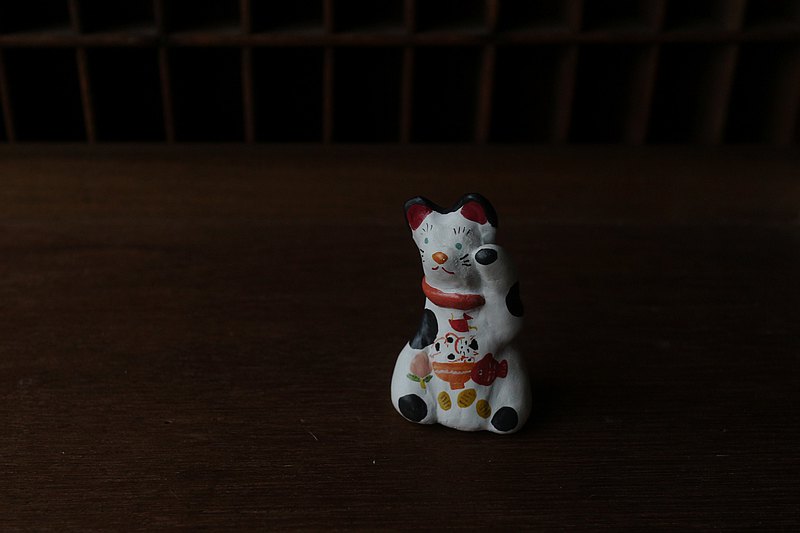 玉記手捏貓 - 招財貓