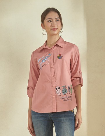 ★【喜芝梅】童趣插畫 微笑畫板趣味貓頭鷹圖案長袖襯衫(豆沙色；M-2L) 224470038